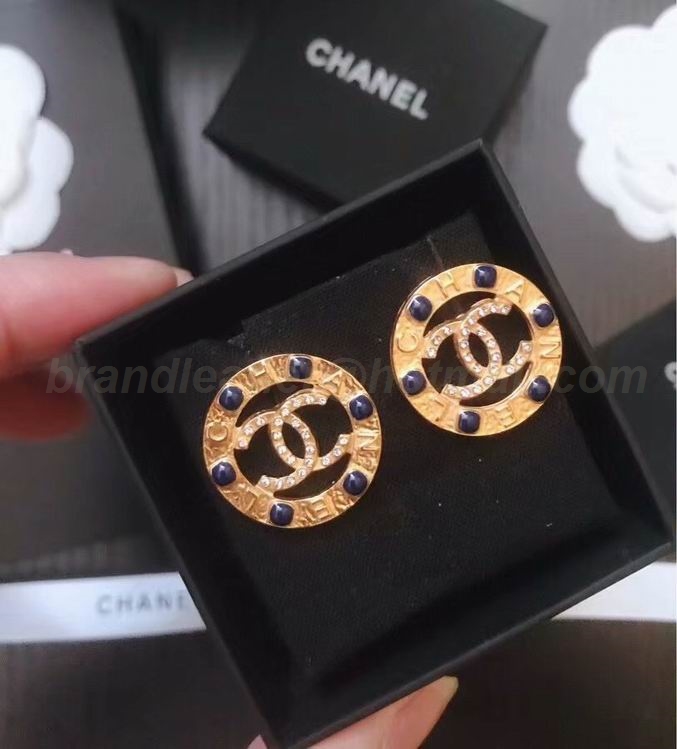 Chanel Earrings 748